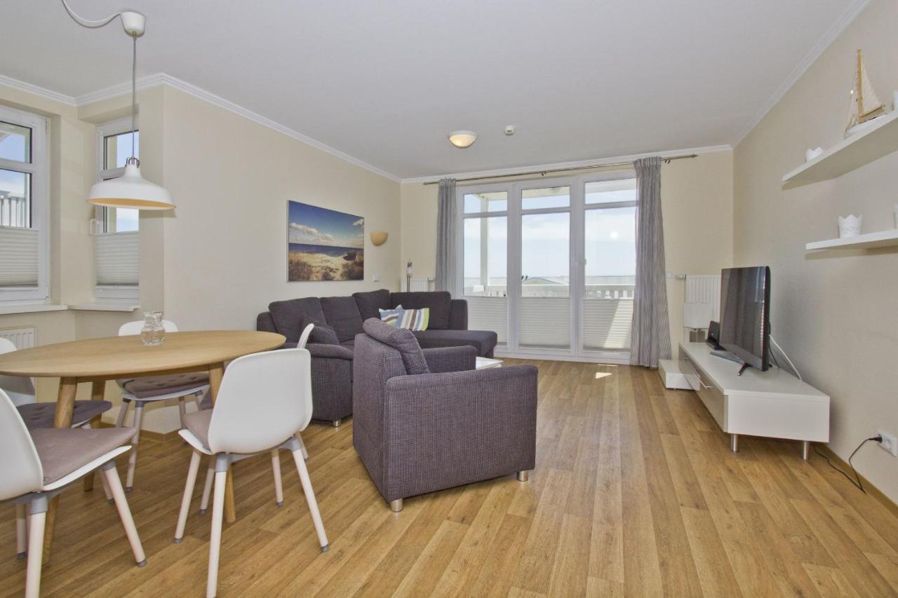 Mit Meerblick Und Balkon, Gratis Nutzung Vom Ahoi Erlebnisbad Und Sauna In Sellin - Meeresblick Fewo 24 Goehren  Exterior foto